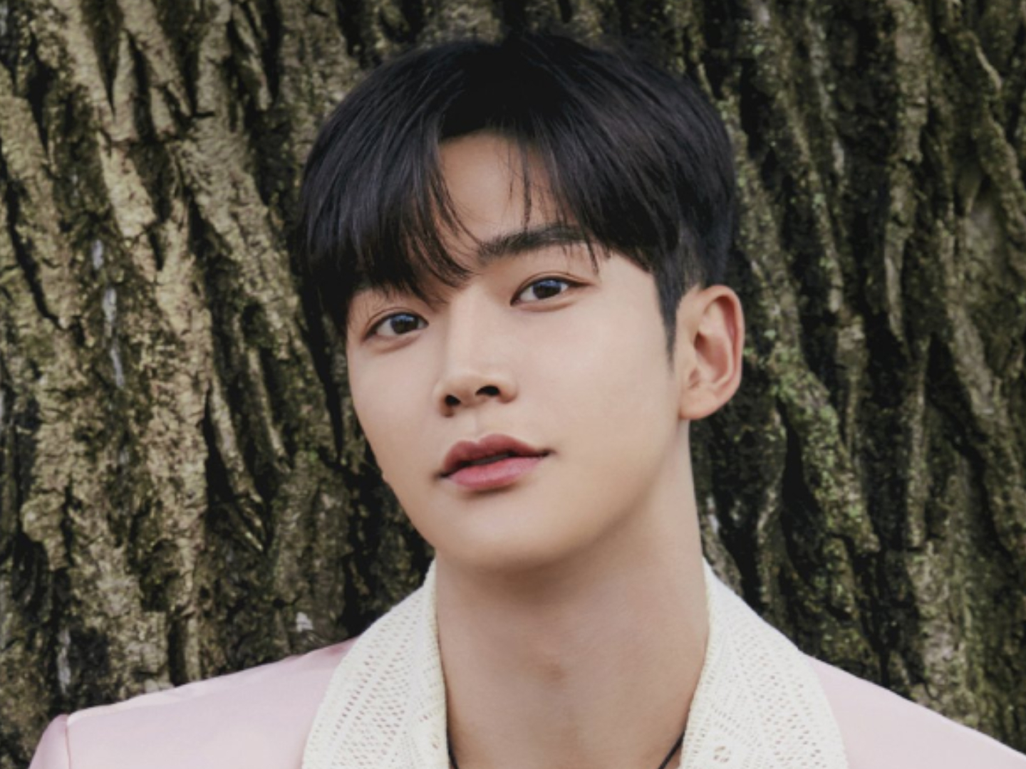 Rowoon Prepares For An Ordinary Day With Manila Fans | POP Journal