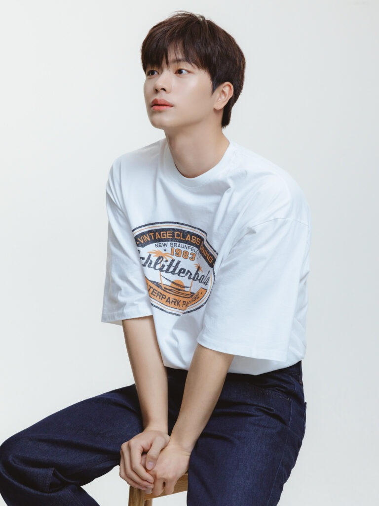 Yook Sungjae 2024 Solo Profile Photo from iWill Media