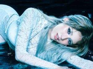 JEON SOMI Chaotic & Confused