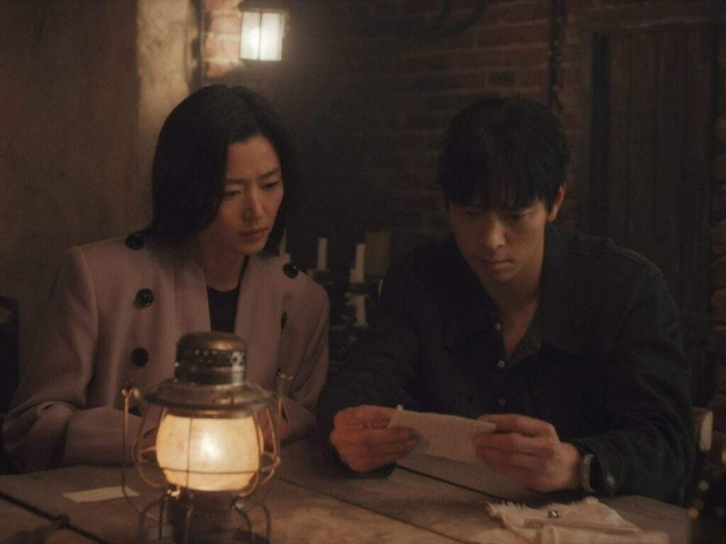 Munju and Sanho finds the letter