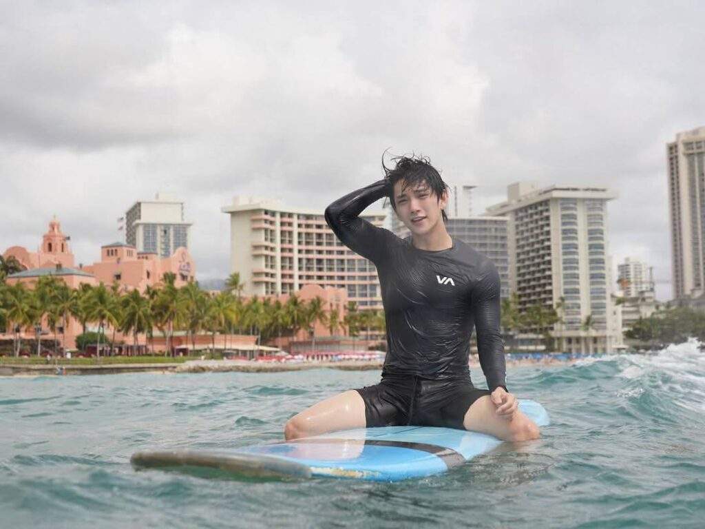 seventeen joshua looked straight out of kdrama lead