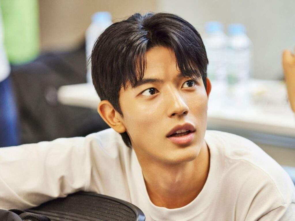 All of Us Are Dead Park Solomon