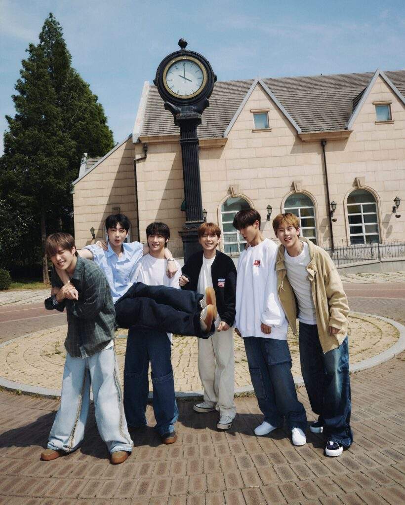 monsta x n the front the x