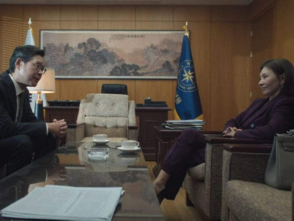 Tempest episode 8 Unhak blackmails Okseon