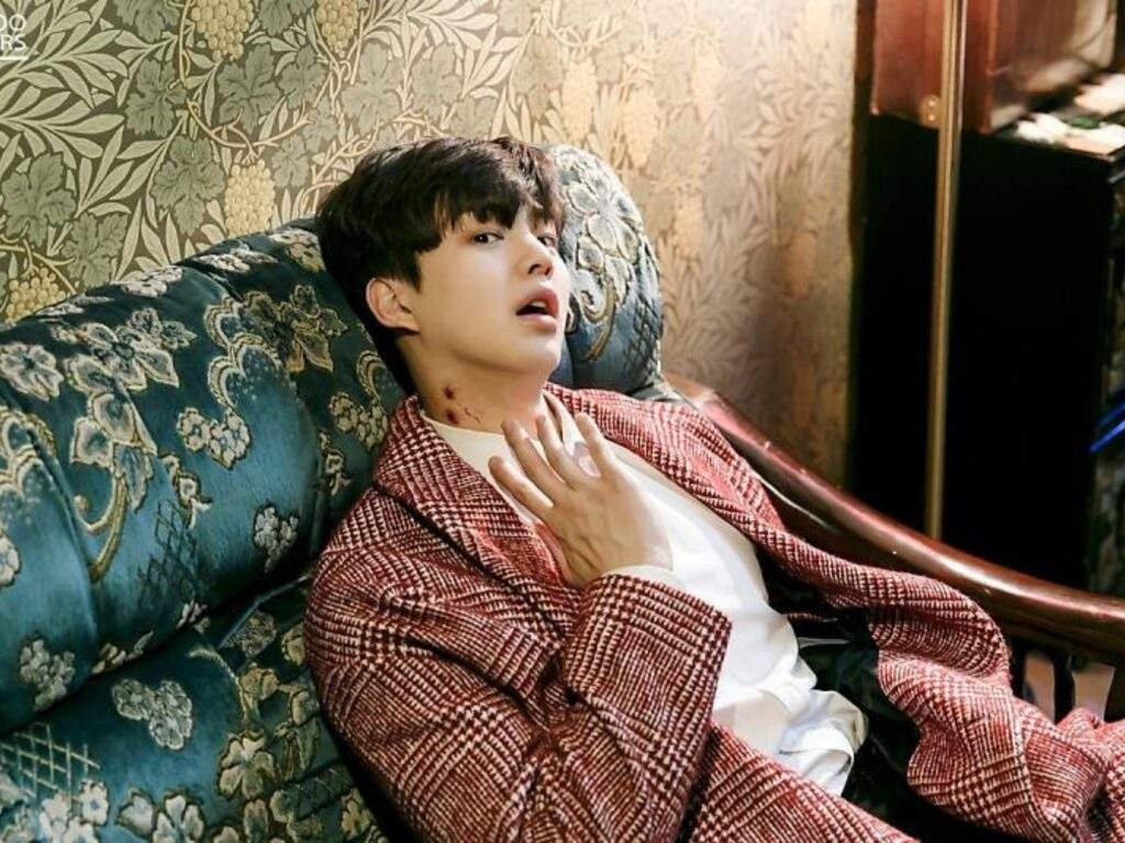 Song Kang Beautiful Vampire