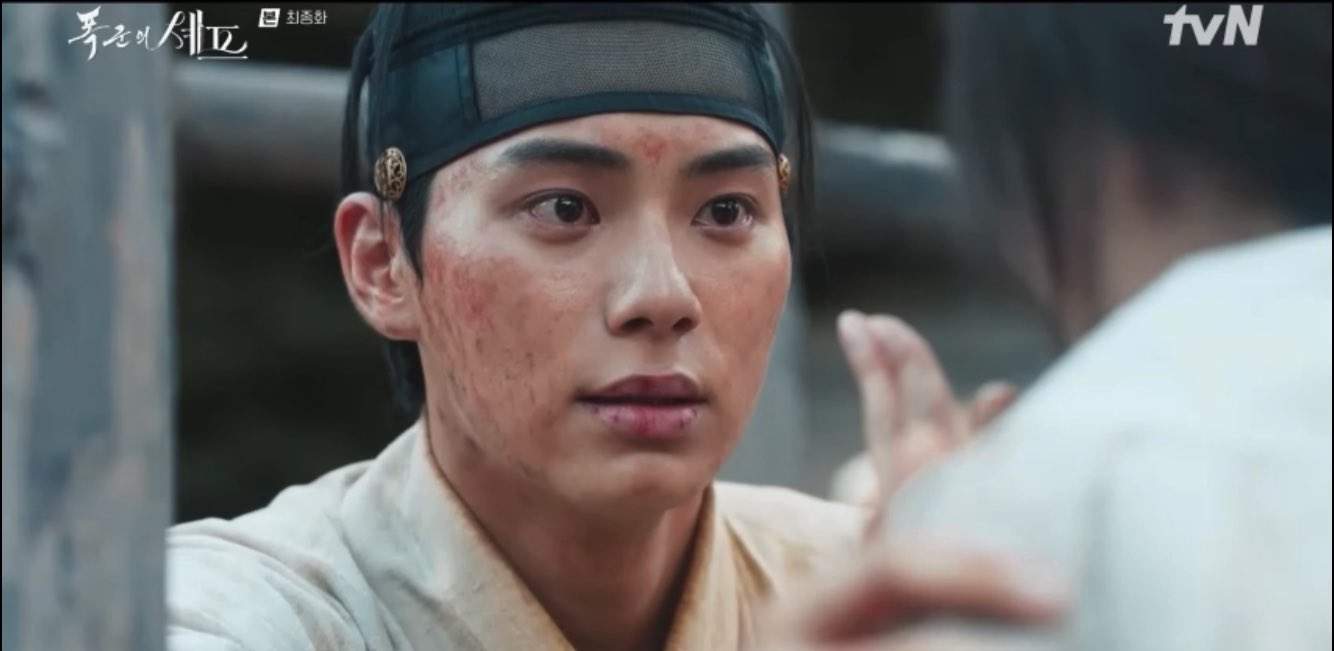 King Lee Heon in prison in Bon Appetit Your Majesty episode 12