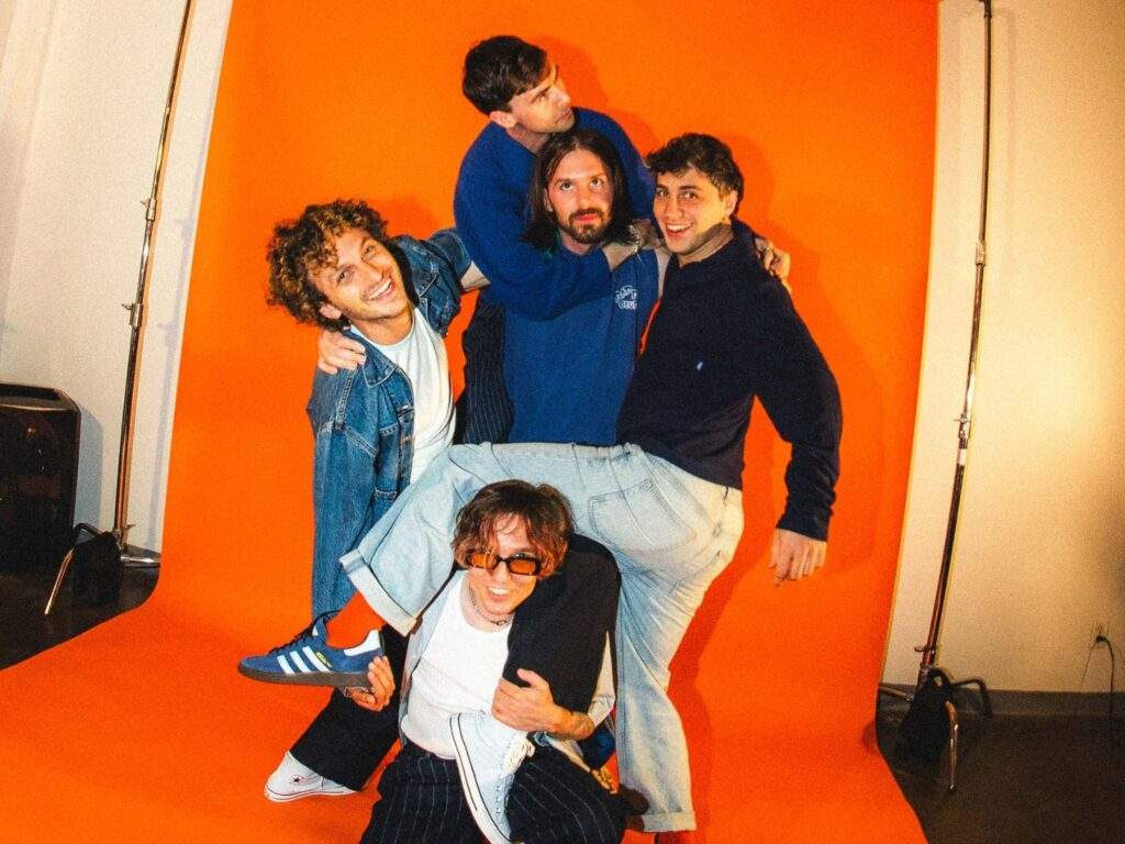 good kid new single "wall"