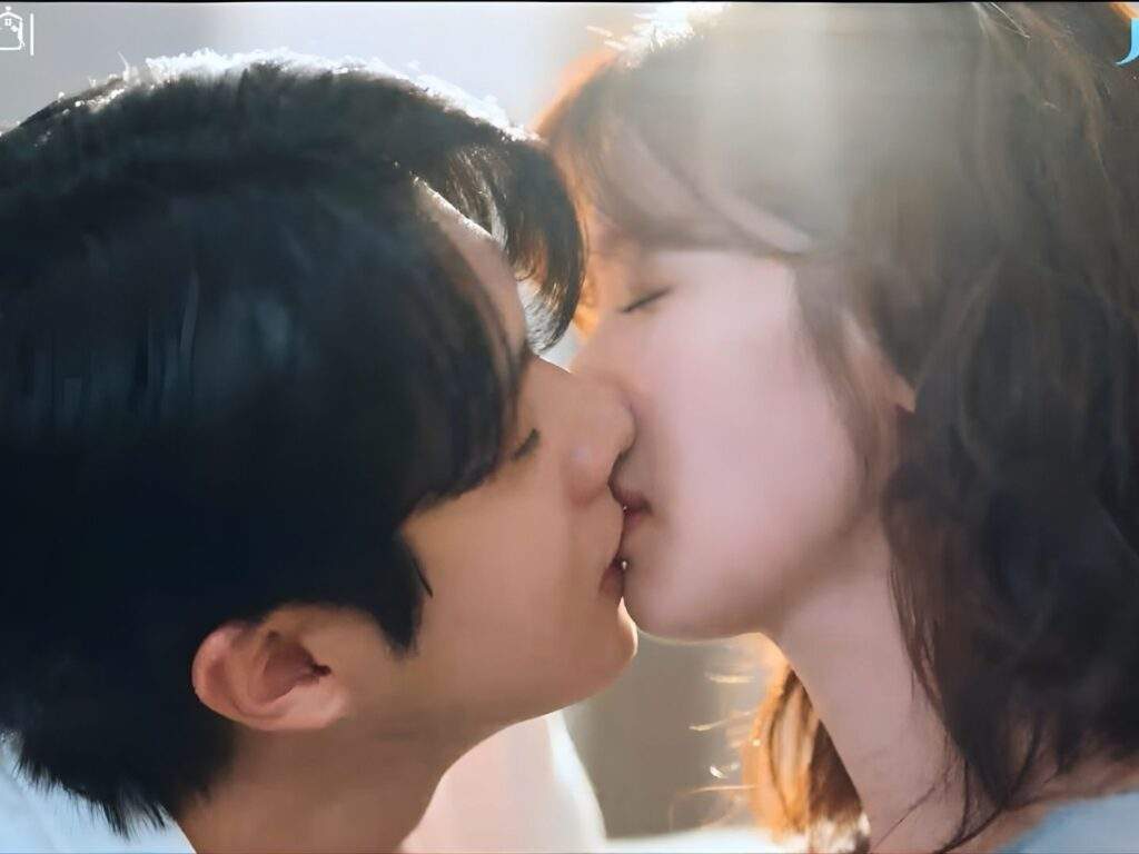 Choi Woo-Sik and Jung So-Min for Would You Marry Me Episode 9