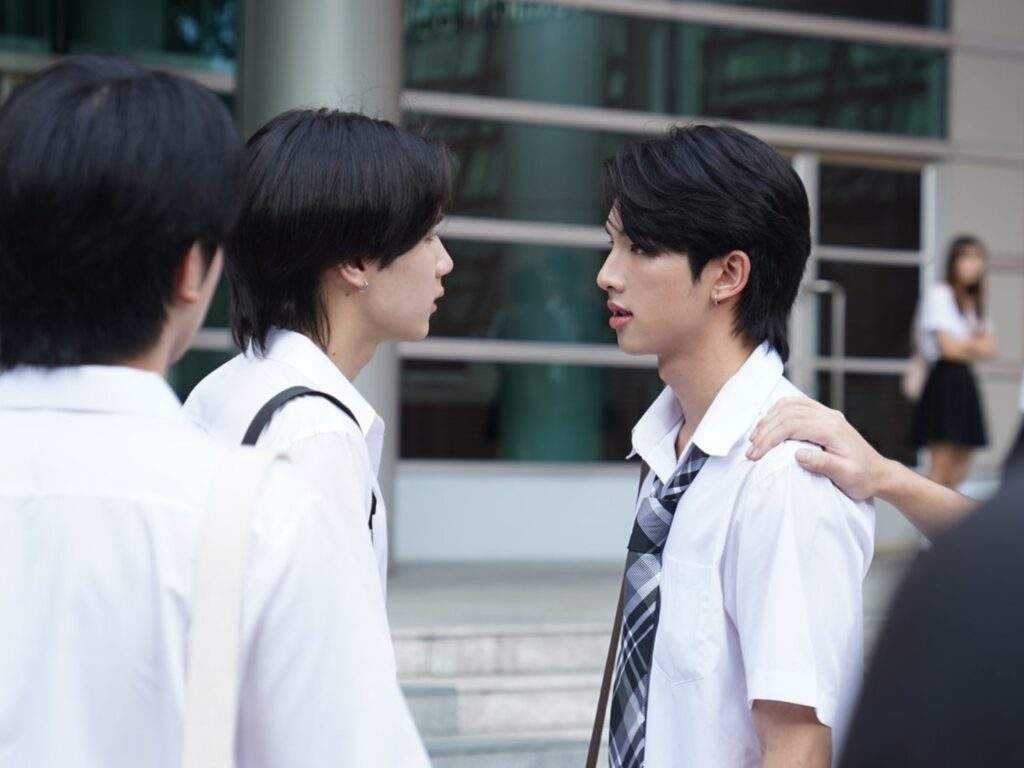 Head 2 Head Episode 9