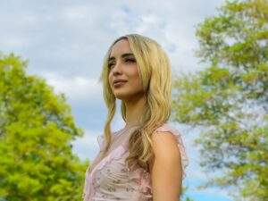 raphaela lose this race