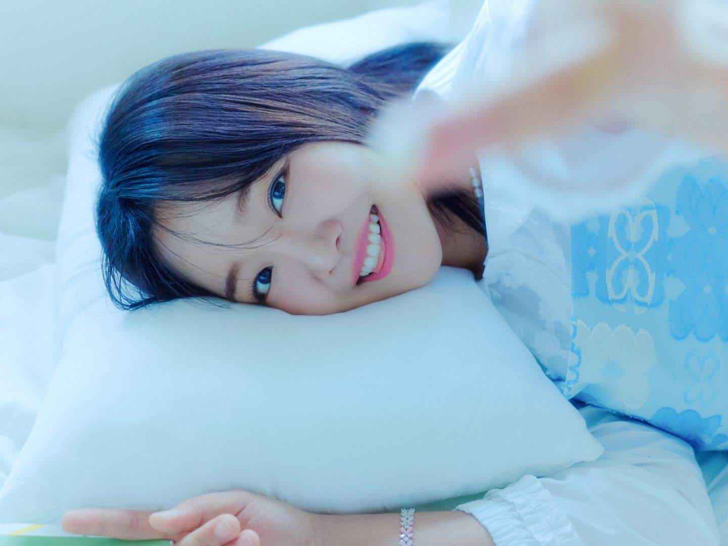 younha remake album sub character