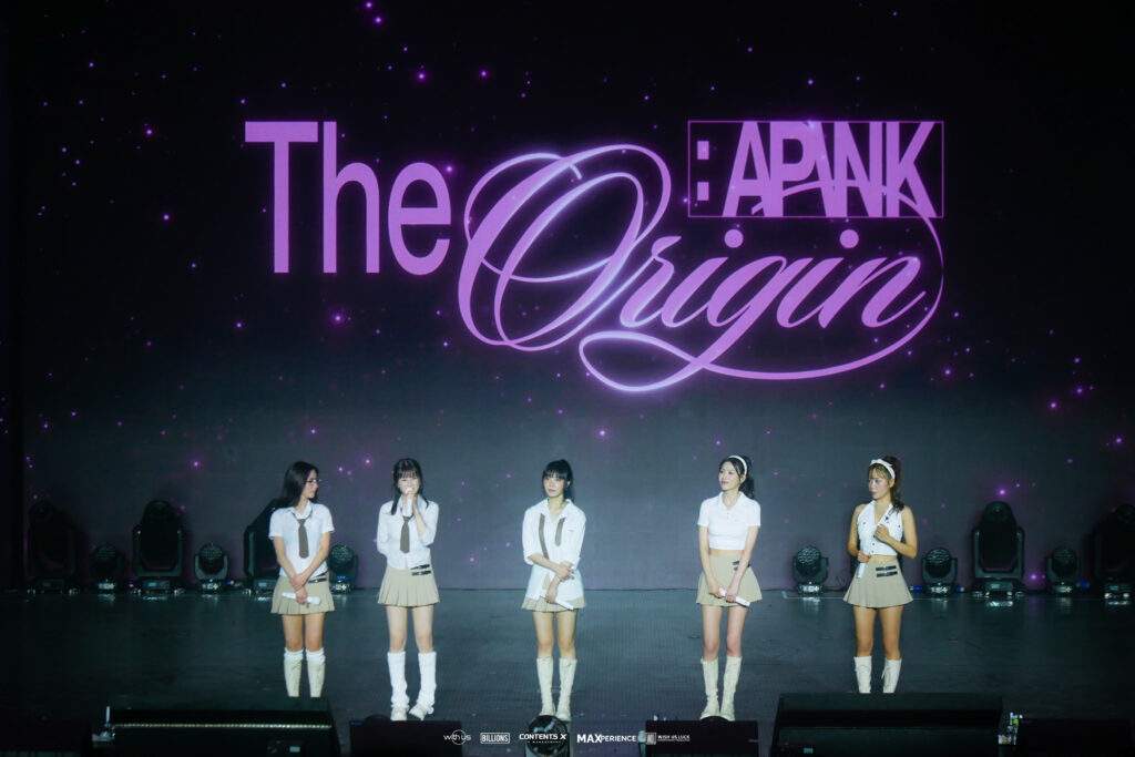 Apink in manila