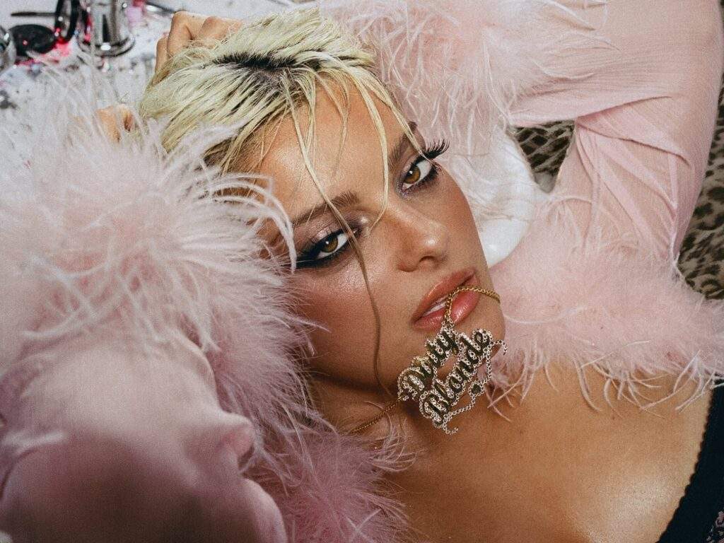 Dirty Blonde Bebe Rexha