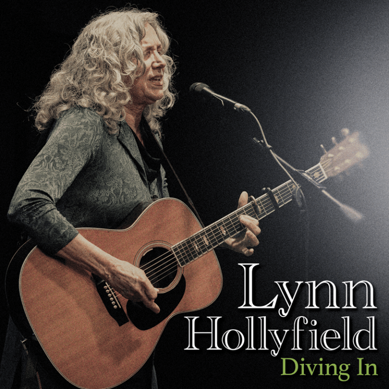 Lynn Hollyfield Diving In