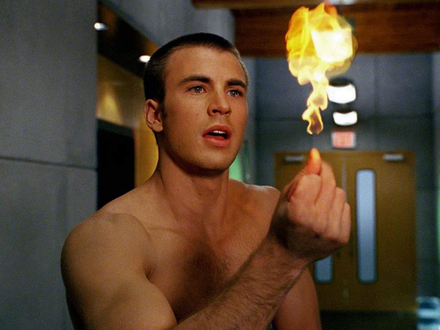 7 Times Chris Evans Made Everyone Laugh in Comedy Movies