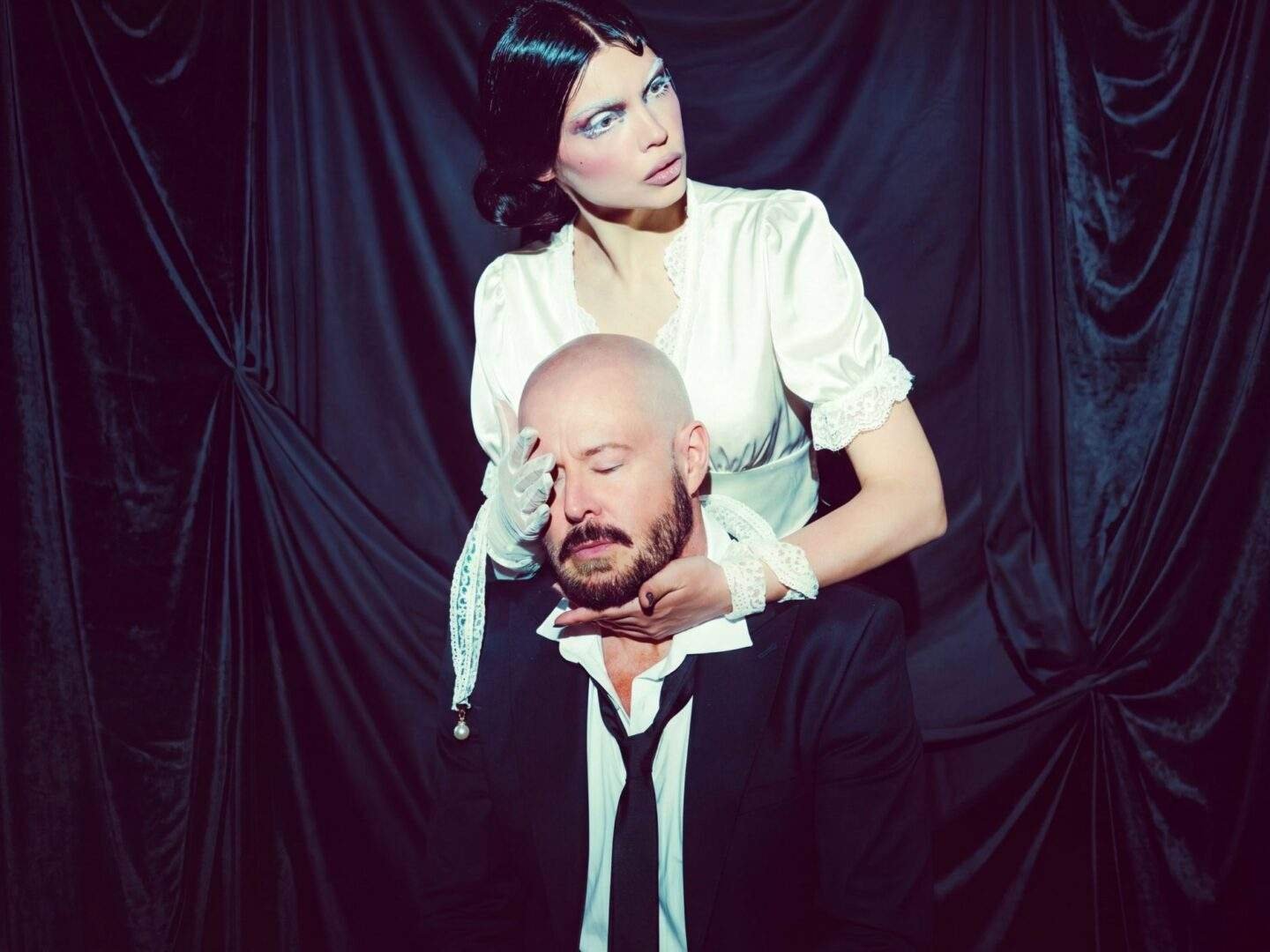 NOANNE and Gregory Darling