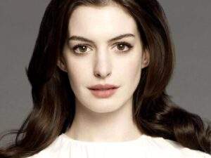 Anne hathaway