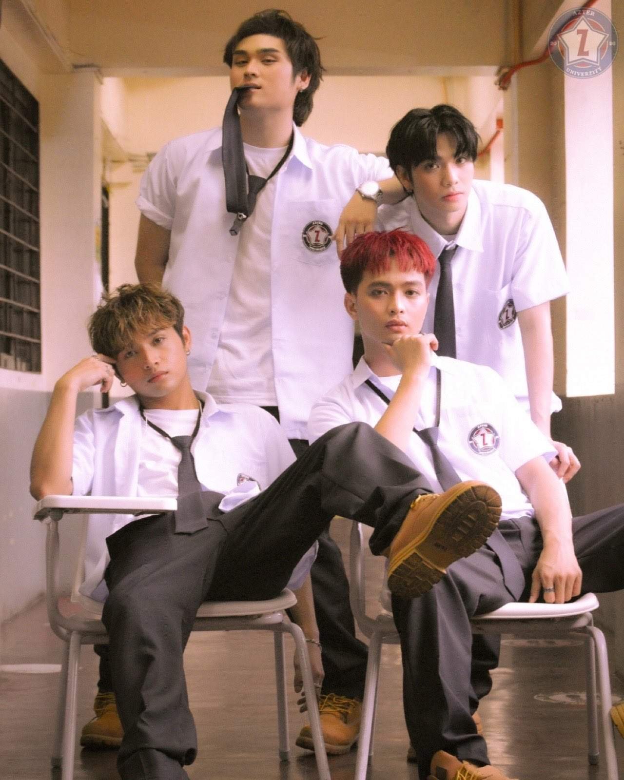 azter univerzity boys at the back