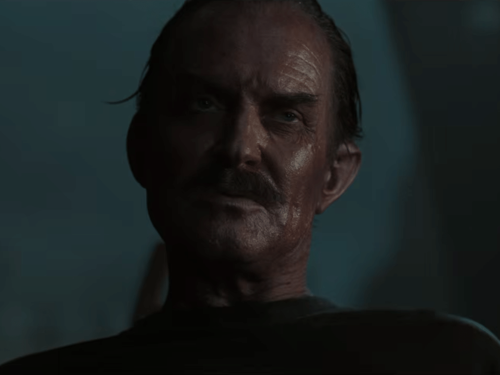 lanterns season 1 sinestro forging yellow lantern